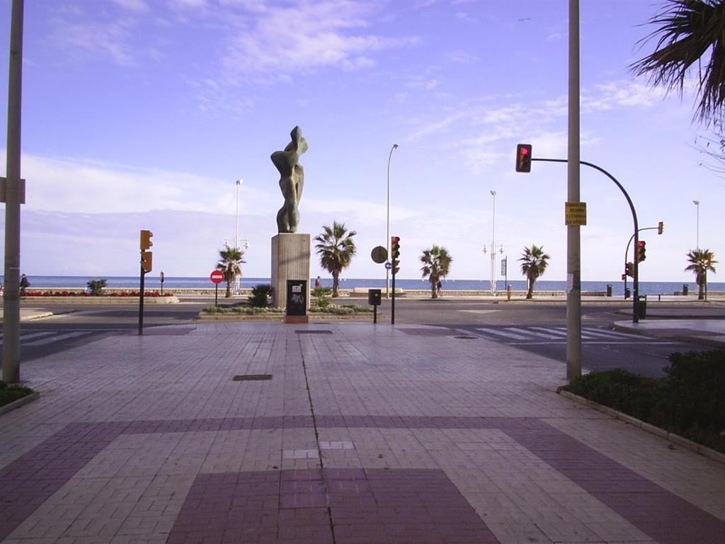 Apartamento Huelin, A 5 Minutos A Pie De La Playa Málaga Extérieur photo